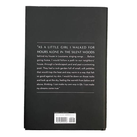 New Britney Spears The Women In Me Book - Picture 2 of 2